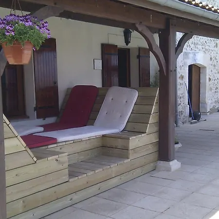 בית נופש Maison De Vacances - Ribérac